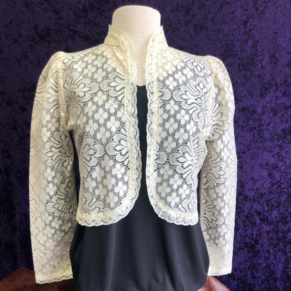 Vintage You Babes Open Front Cream Lace Cropped Bolero Jacket Shrug size medium